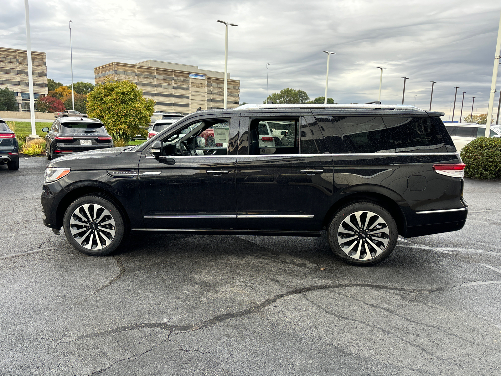 2024 Lincoln Navigator L Reserve 4