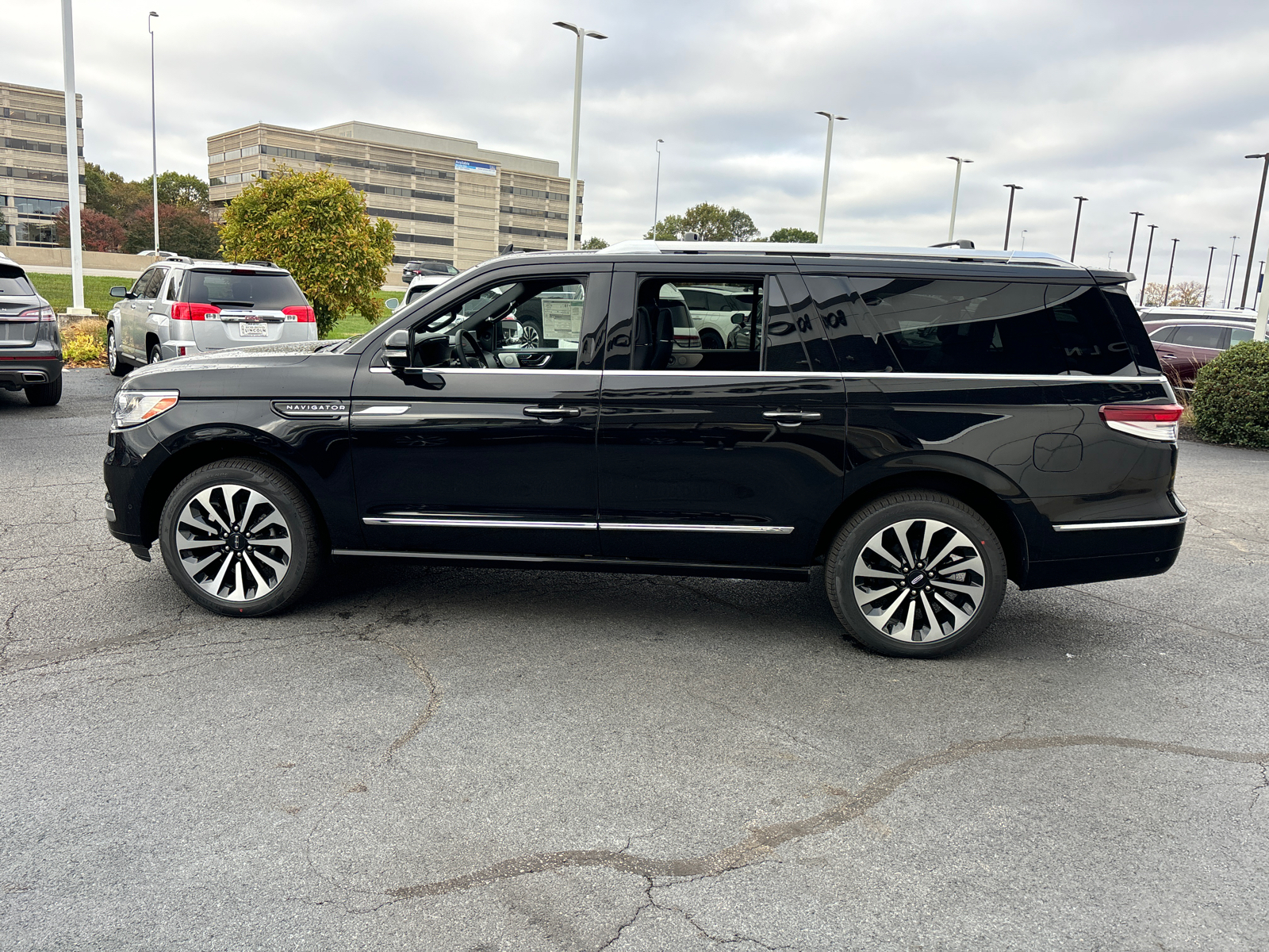 2024 Lincoln Navigator L Reserve 4