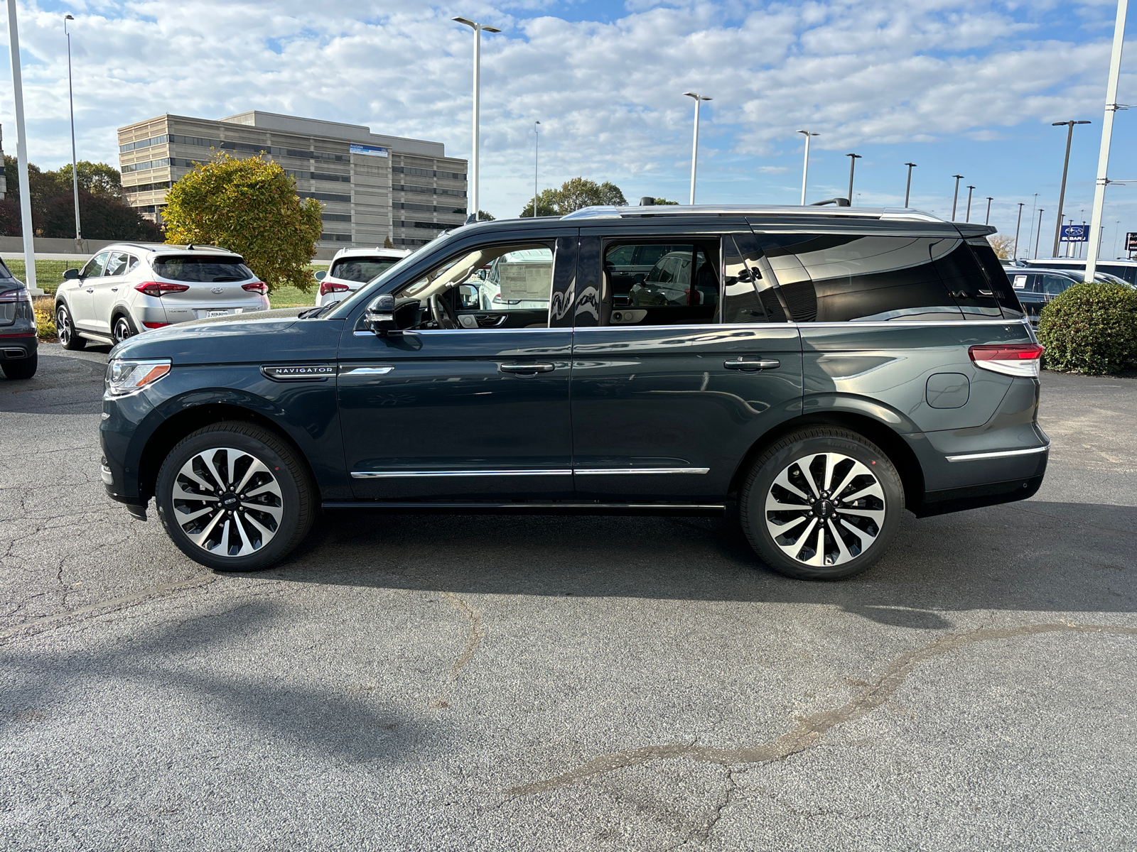 2024 Lincoln Navigator Reserve 4