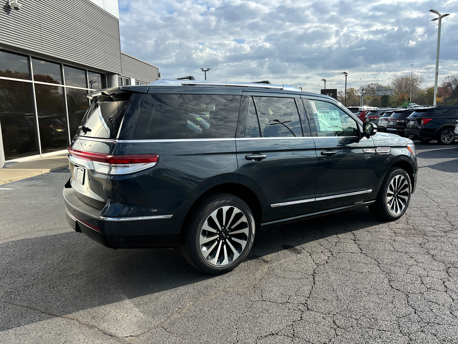 2024 Lincoln Navigator Reserve 7