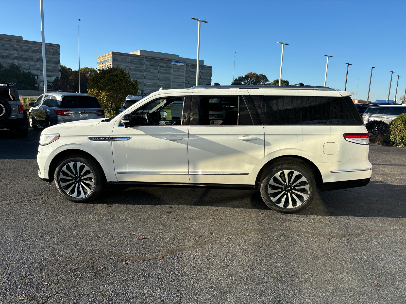 2024 Lincoln Navigator L Reserve 4