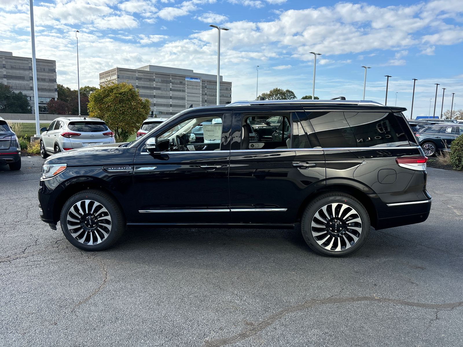 2024 Lincoln Navigator Black Label 4