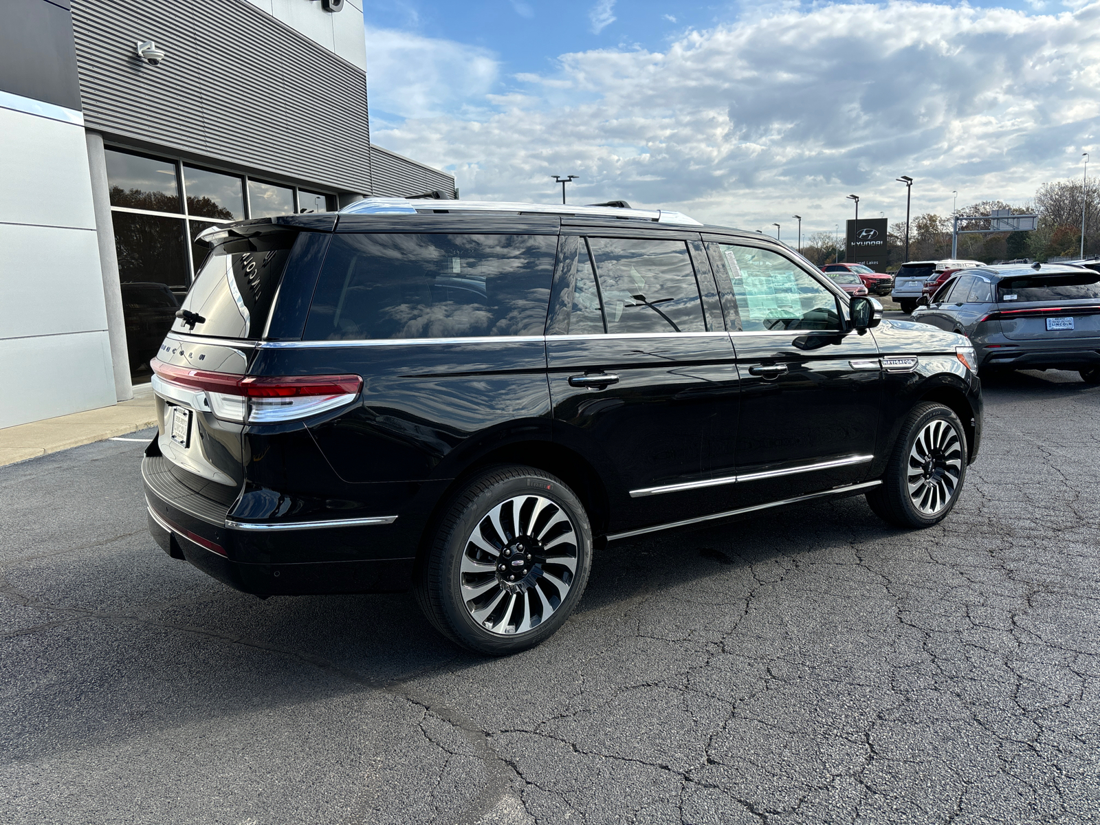 2024 Lincoln Navigator Black Label 7