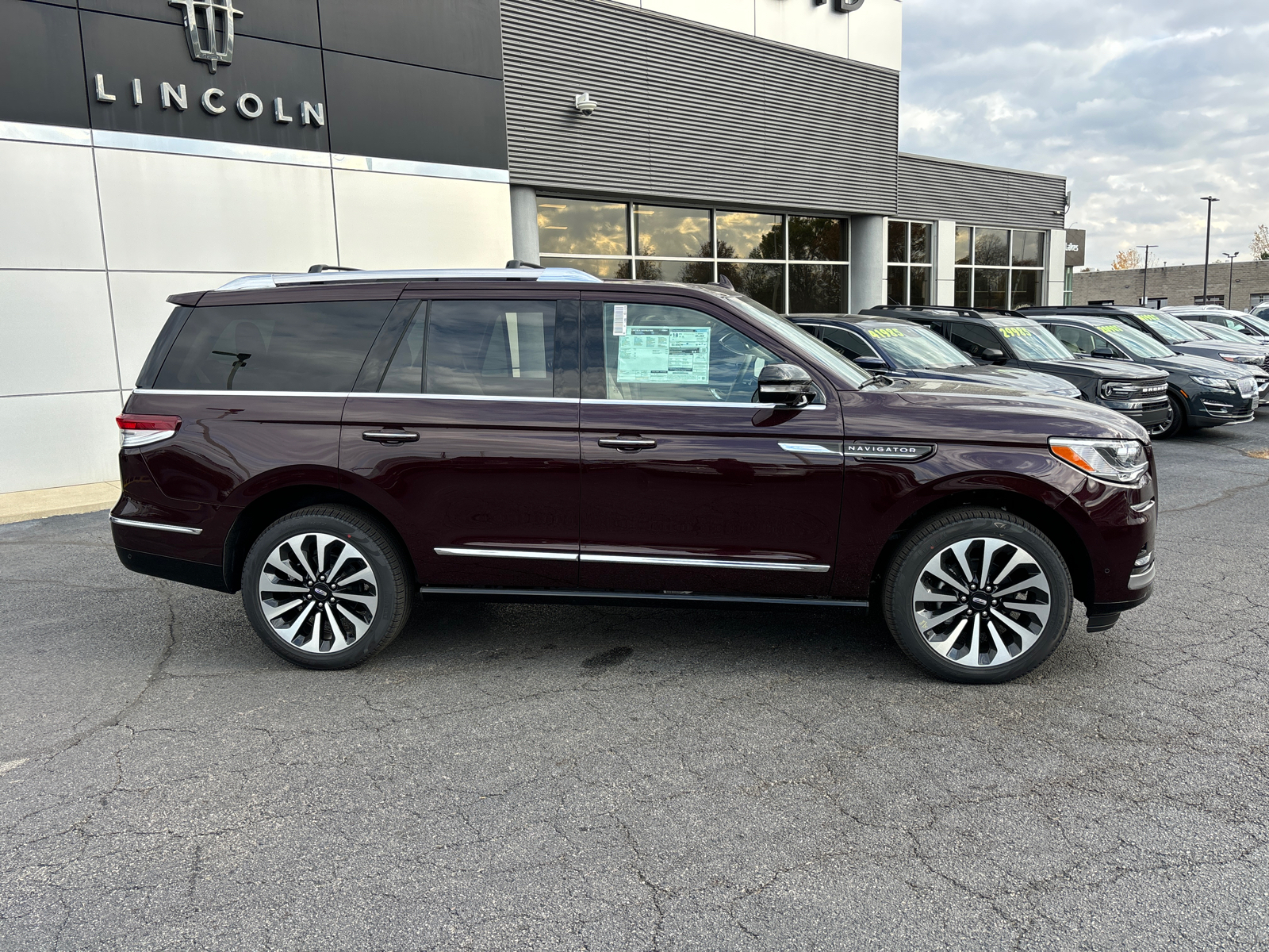 2024 Lincoln Navigator Reserve 8