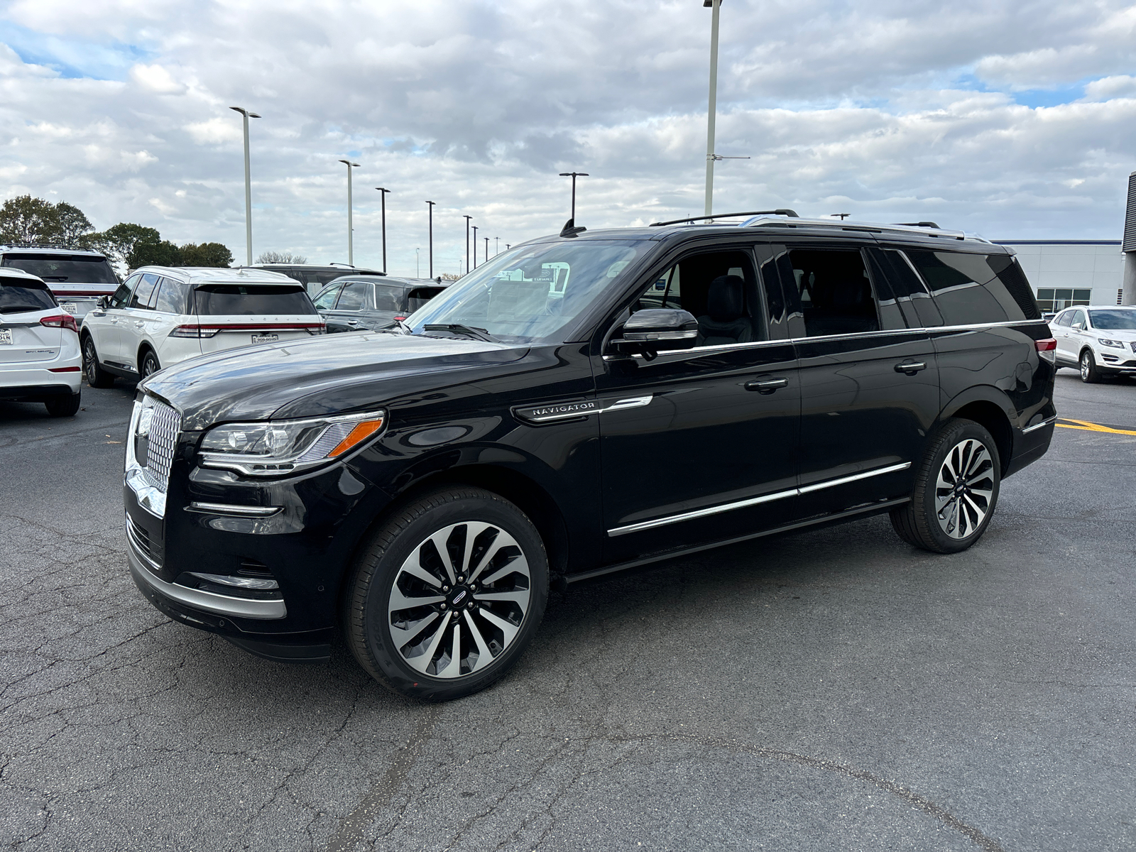 2024 Lincoln Navigator L Reserve 3