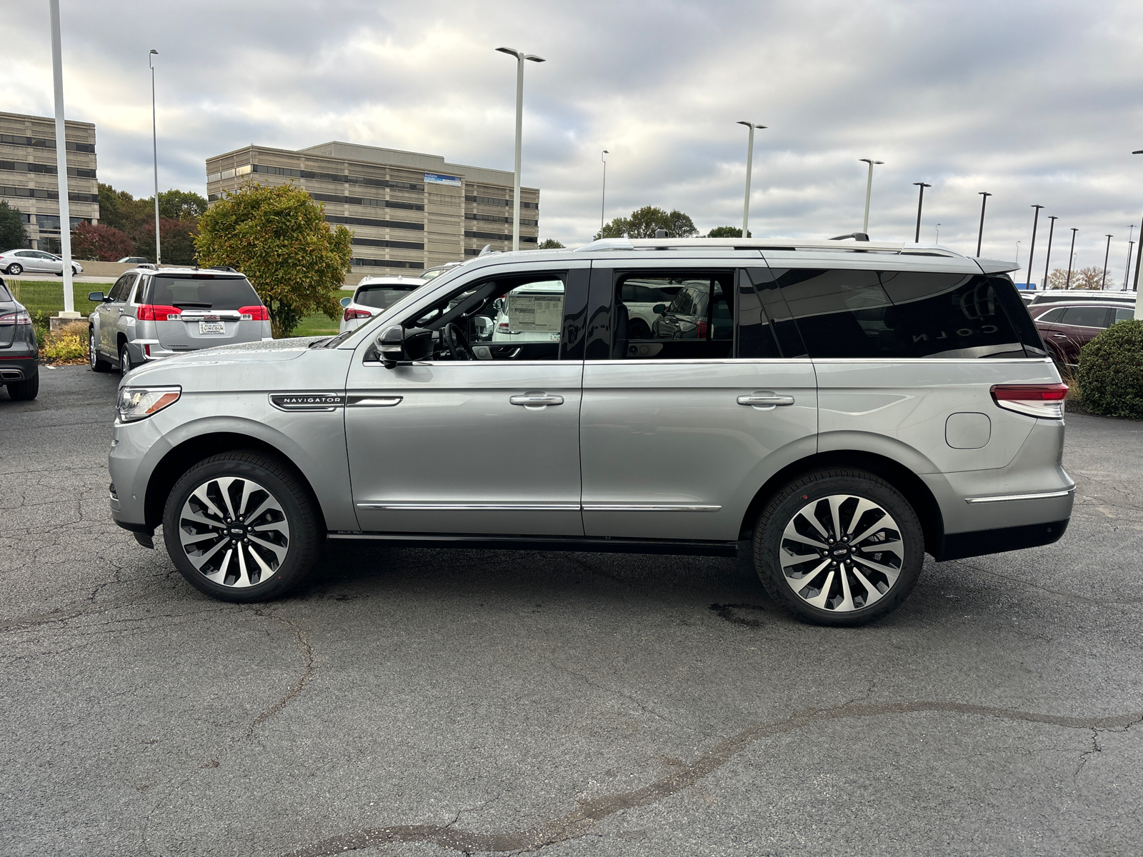 2024 Lincoln Navigator Reserve 4