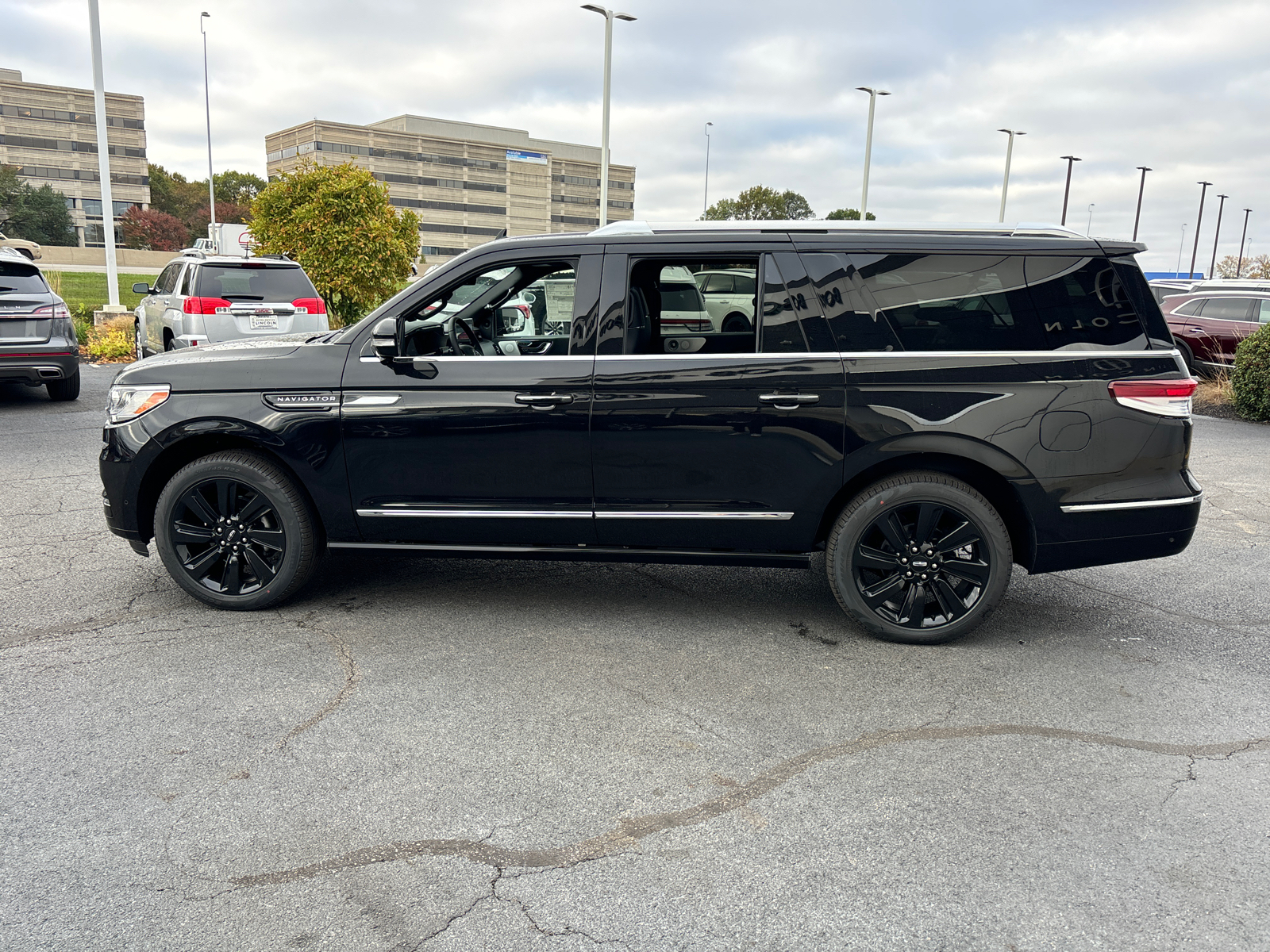 2024 Lincoln Navigator L Reserve 4