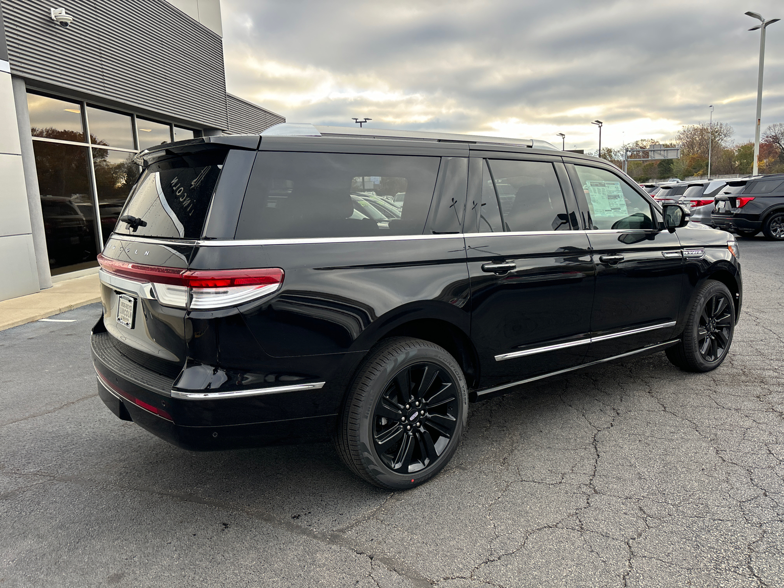 2024 Lincoln Navigator L Reserve 7