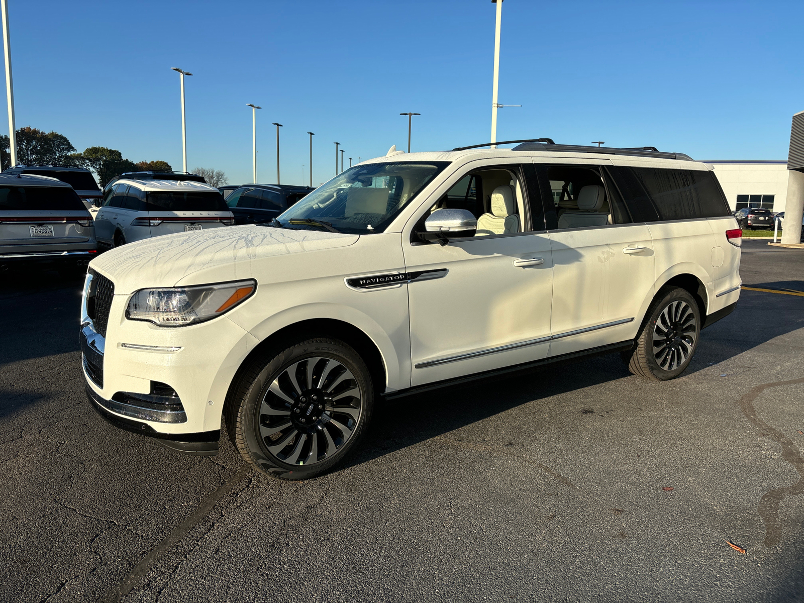 2024 Lincoln Navigator L Black Label 3