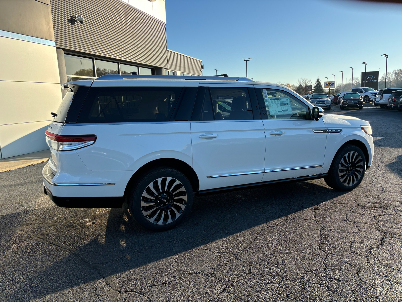 2024 Lincoln Navigator L Black Label 7