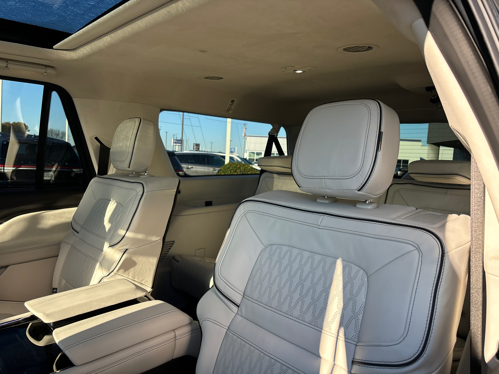 2024 Lincoln Navigator L Black Label 26