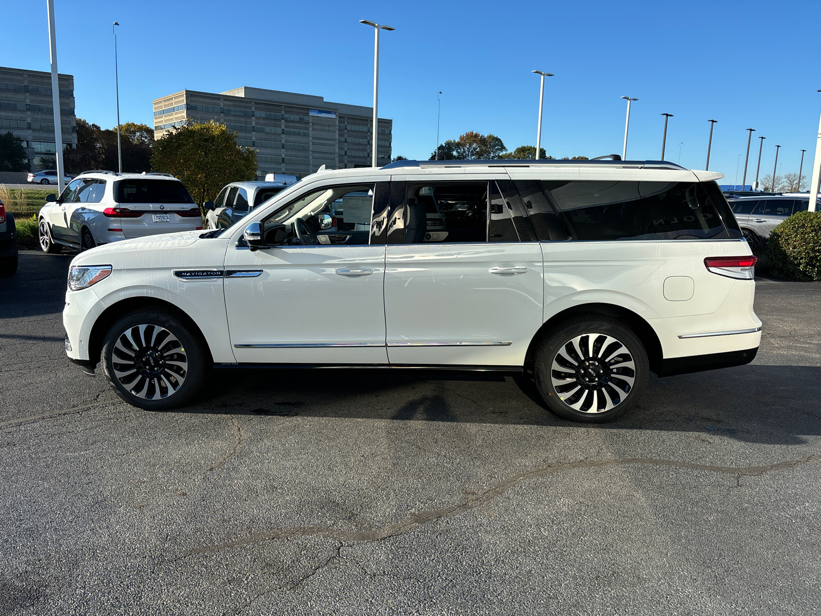 2024 Lincoln Navigator L Black Label 4