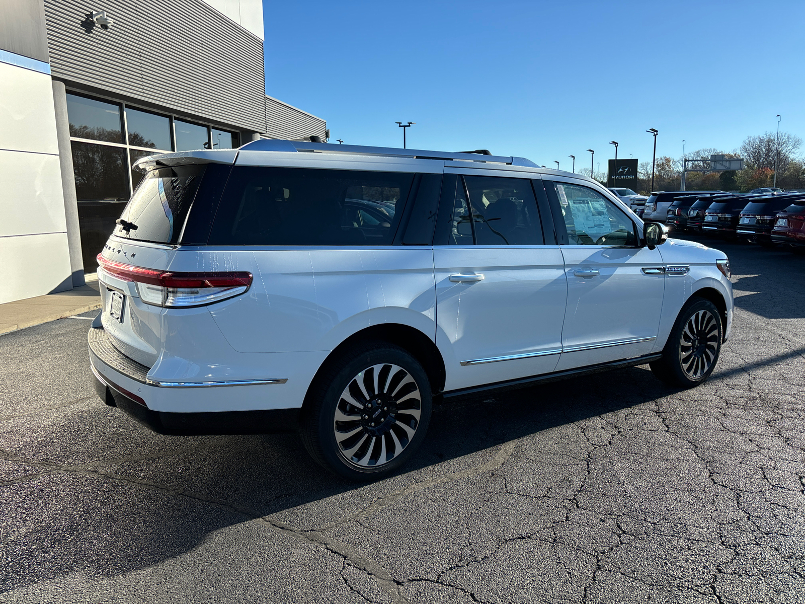 2024 Lincoln Navigator L Black Label 7