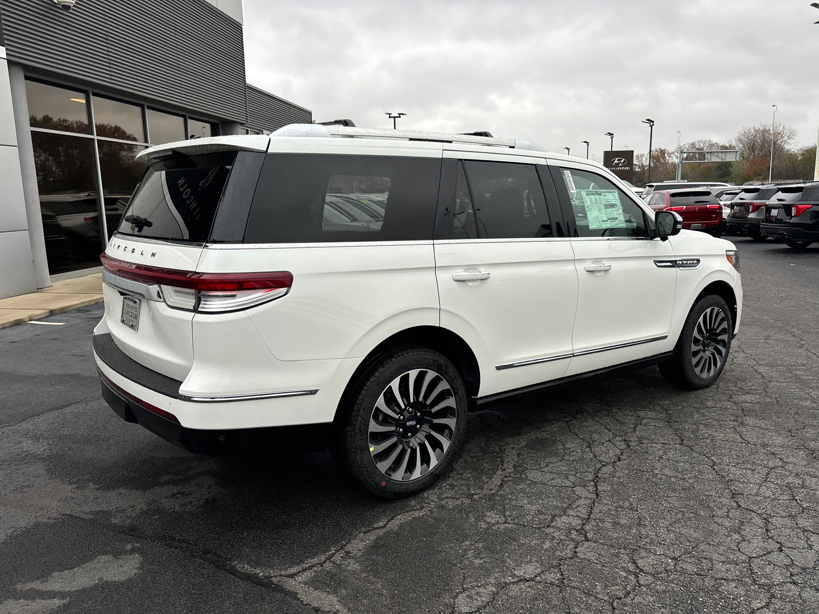 2024 Lincoln Navigator Black Label 7