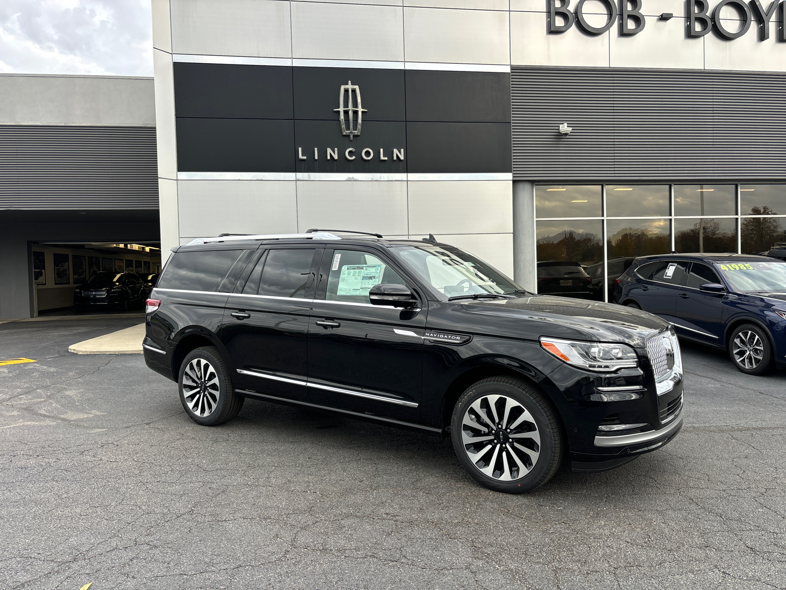 2024 Lincoln Navigator L Reserve 1