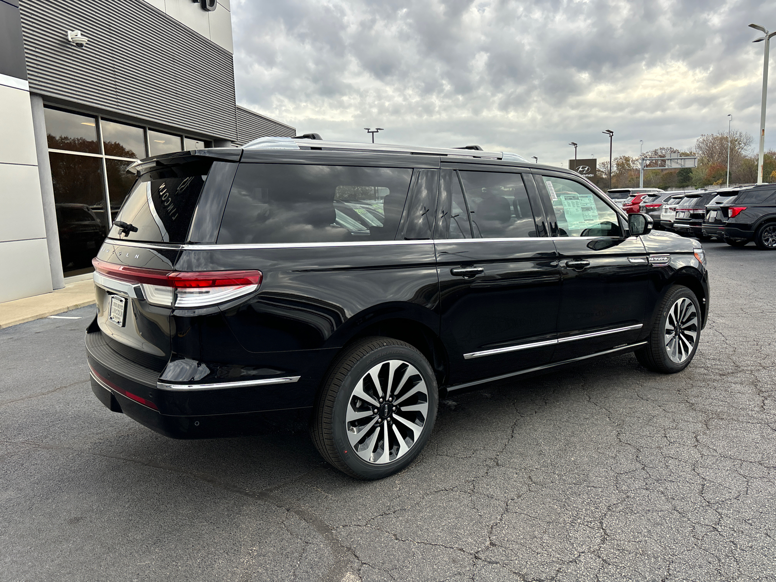 2024 Lincoln Navigator L Reserve 7