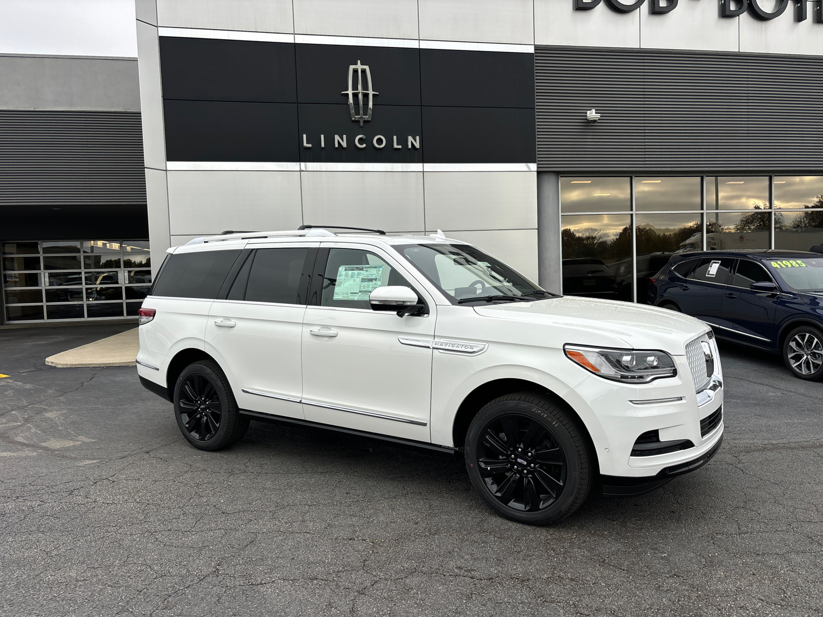 2024 Lincoln Navigator Reserve 1