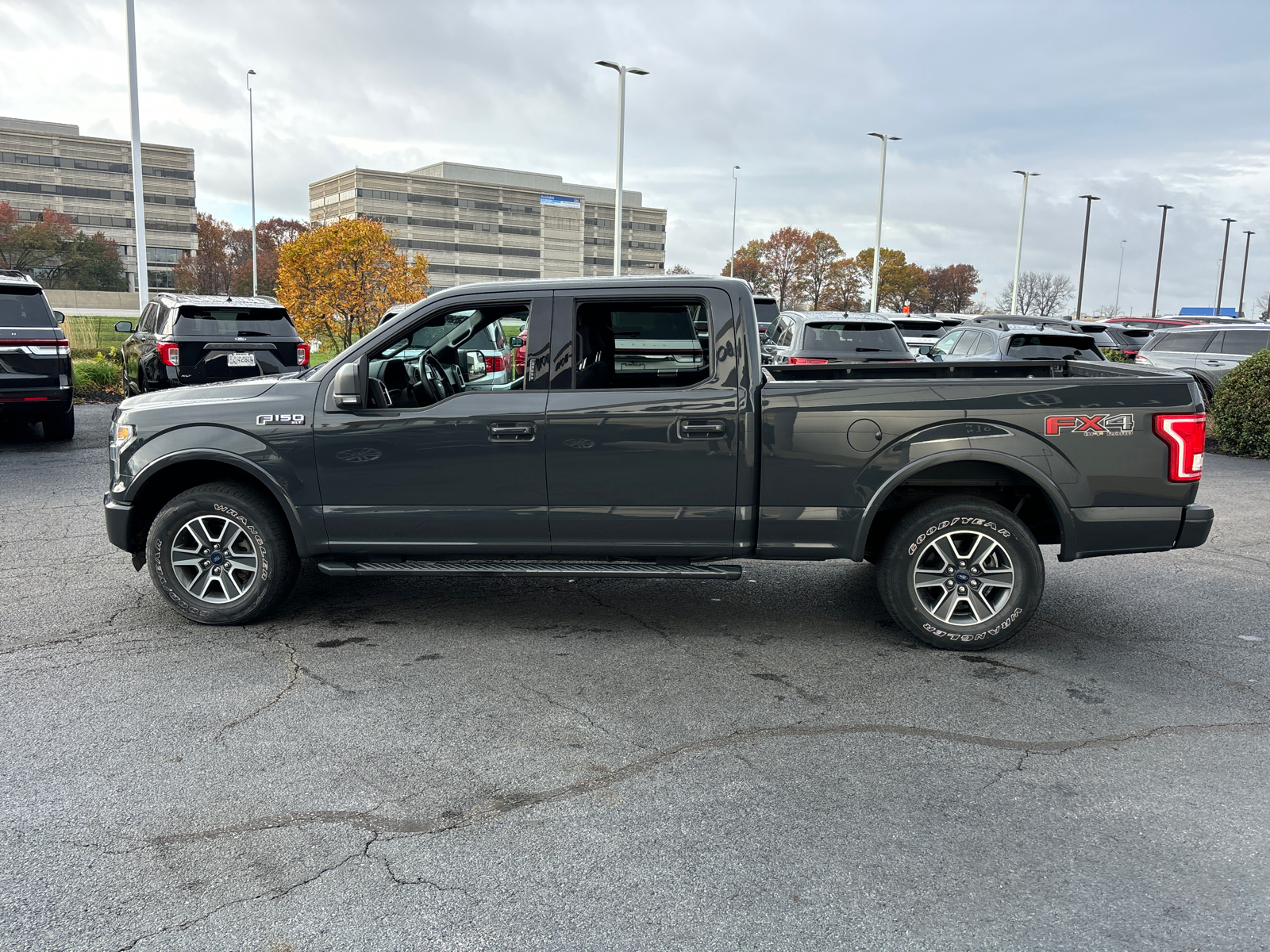 2016 Ford F-150  4