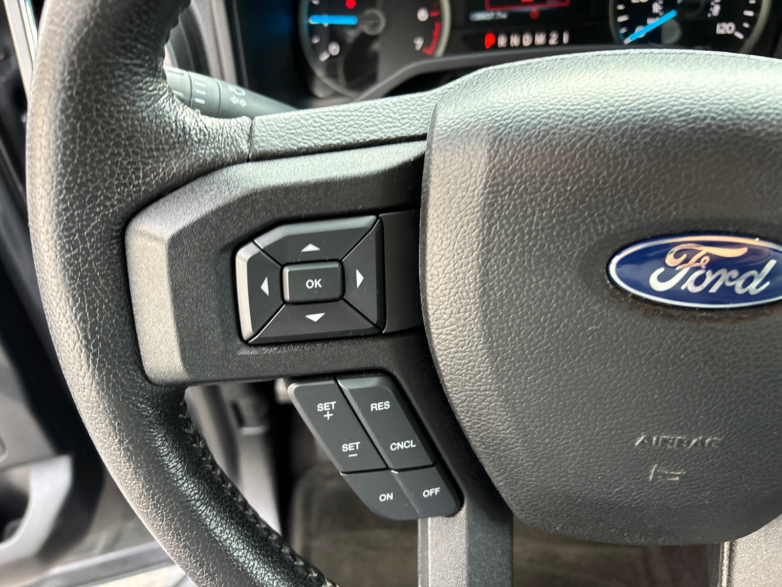 2016 Ford F-150  16