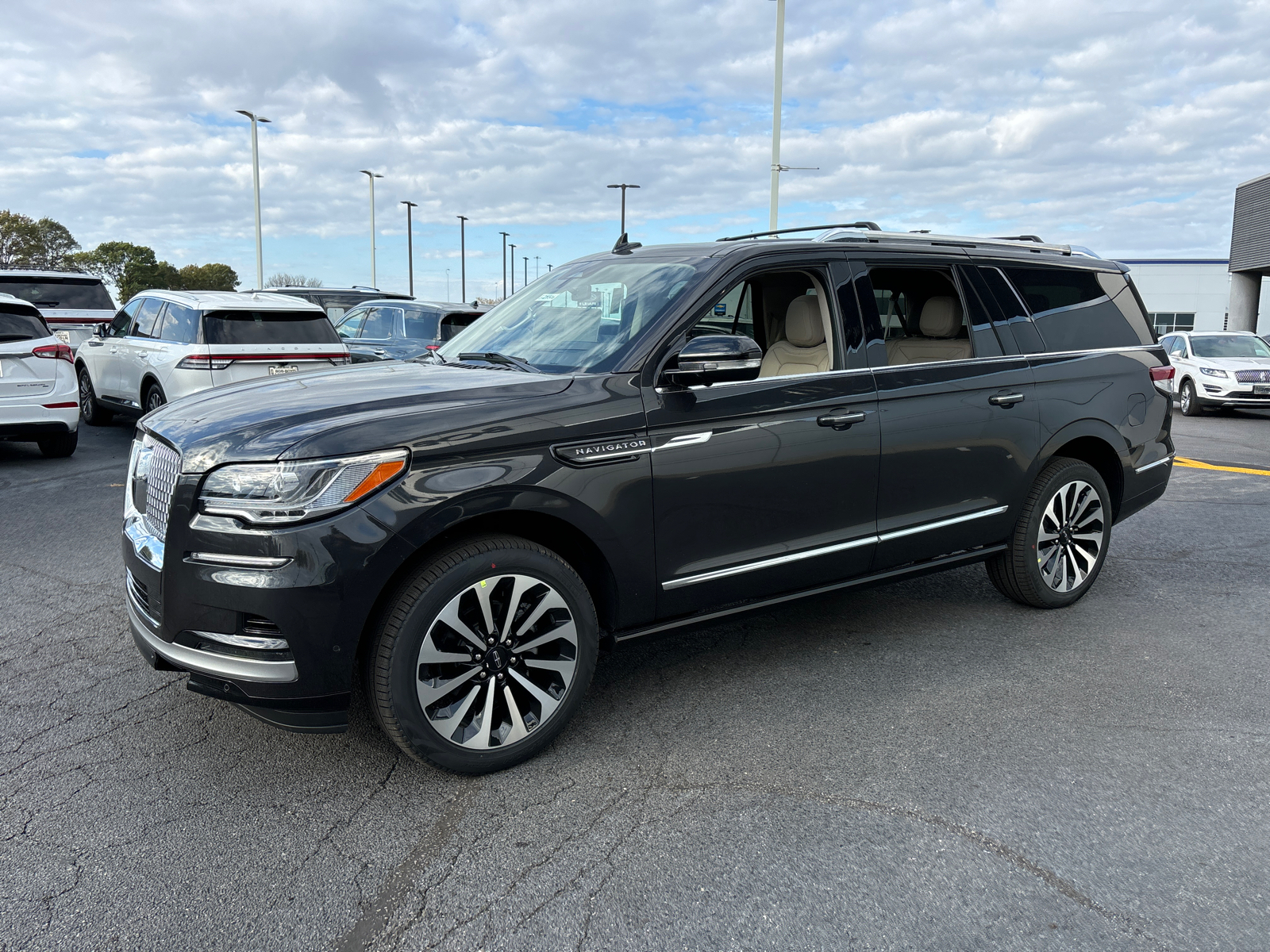 2024 Lincoln Navigator L Reserve 3