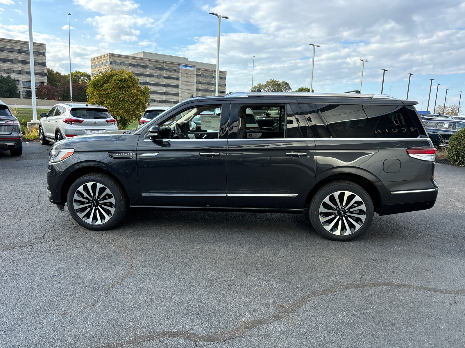 2024 Lincoln Navigator L Reserve 4