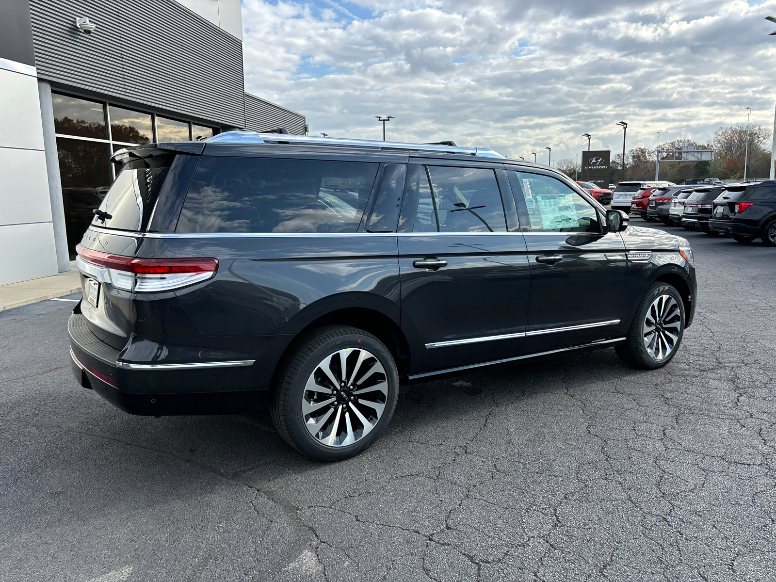 2024 Lincoln Navigator L Reserve 7