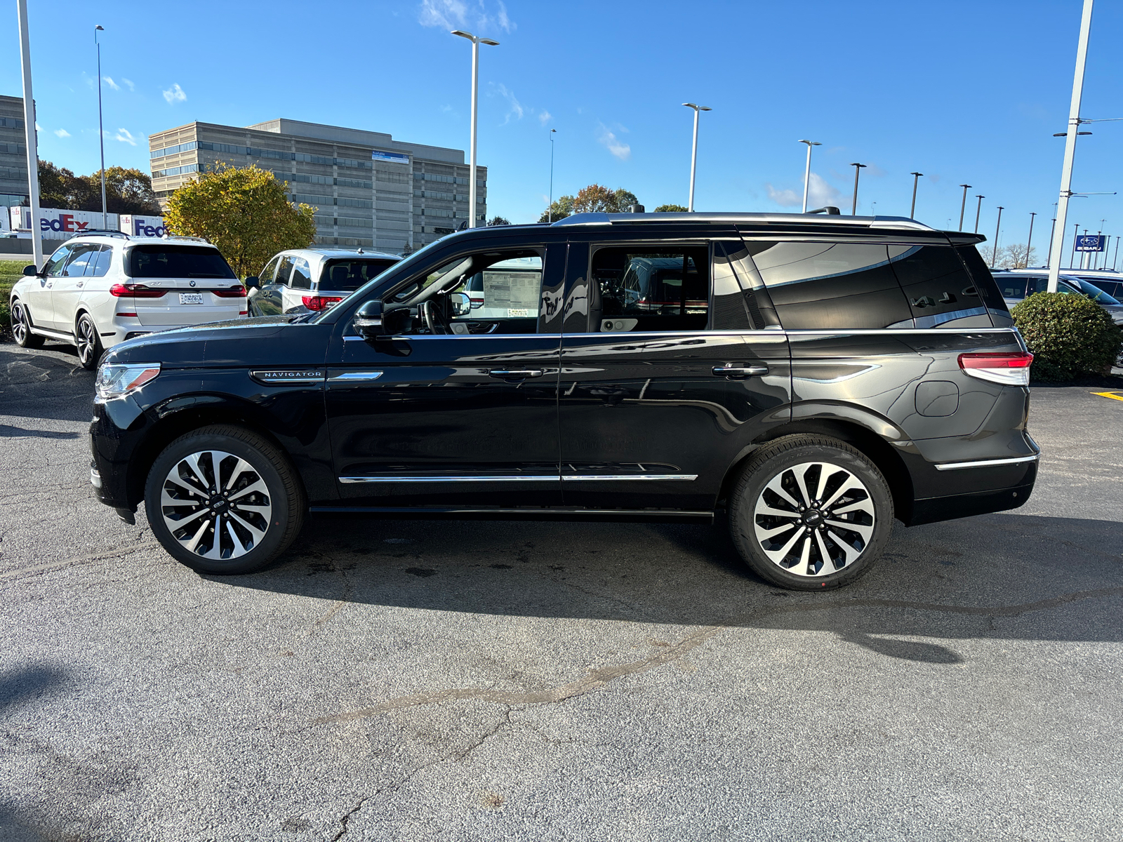 2024 Lincoln Navigator Reserve 4