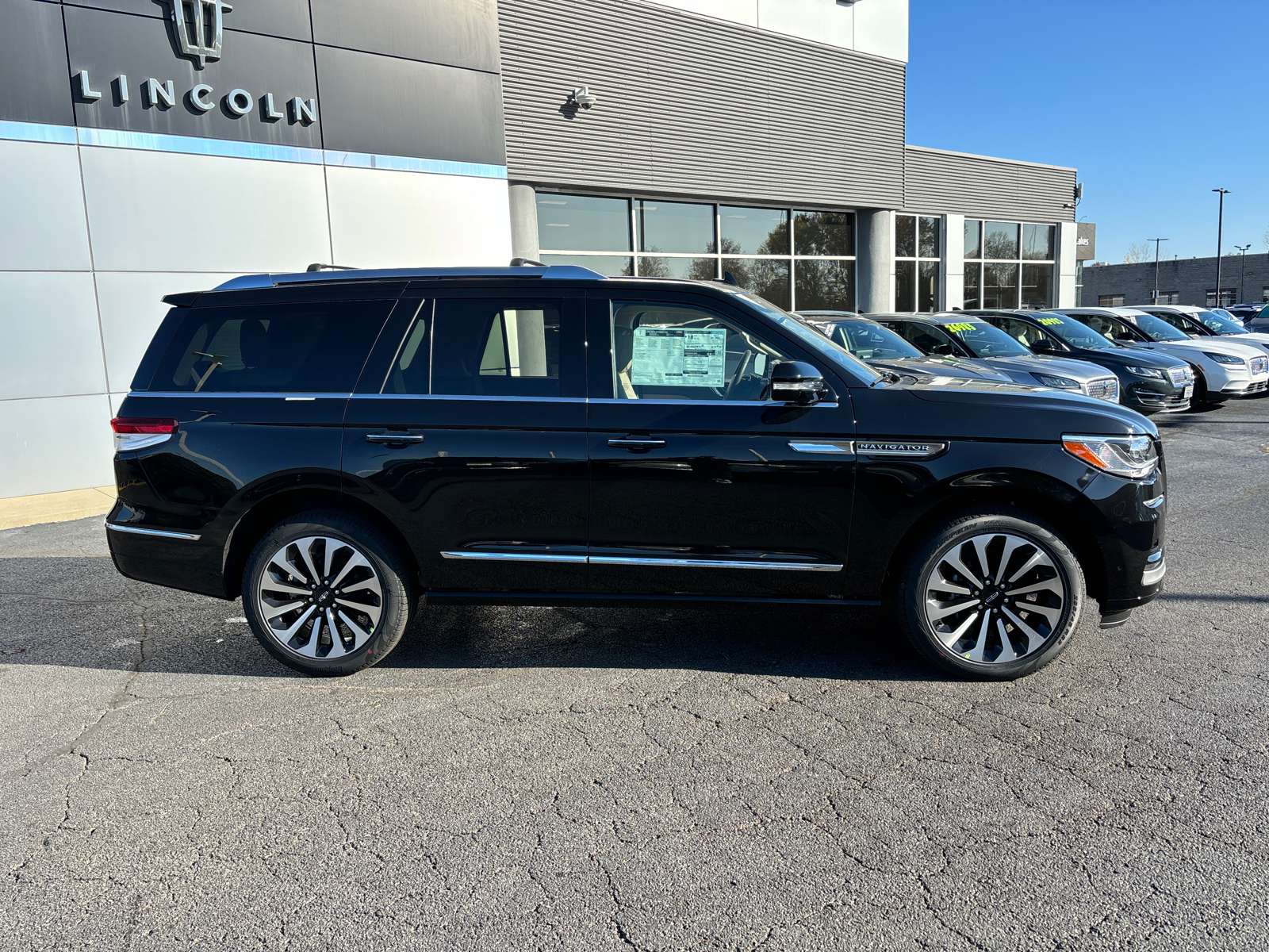 2024 Lincoln Navigator Reserve 8