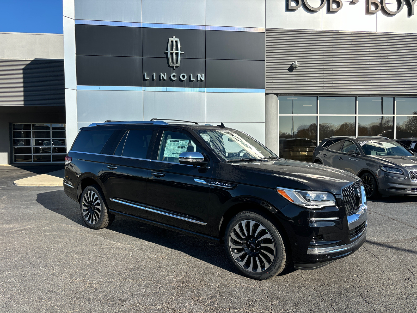 2024 Lincoln Navigator L Black Label 1