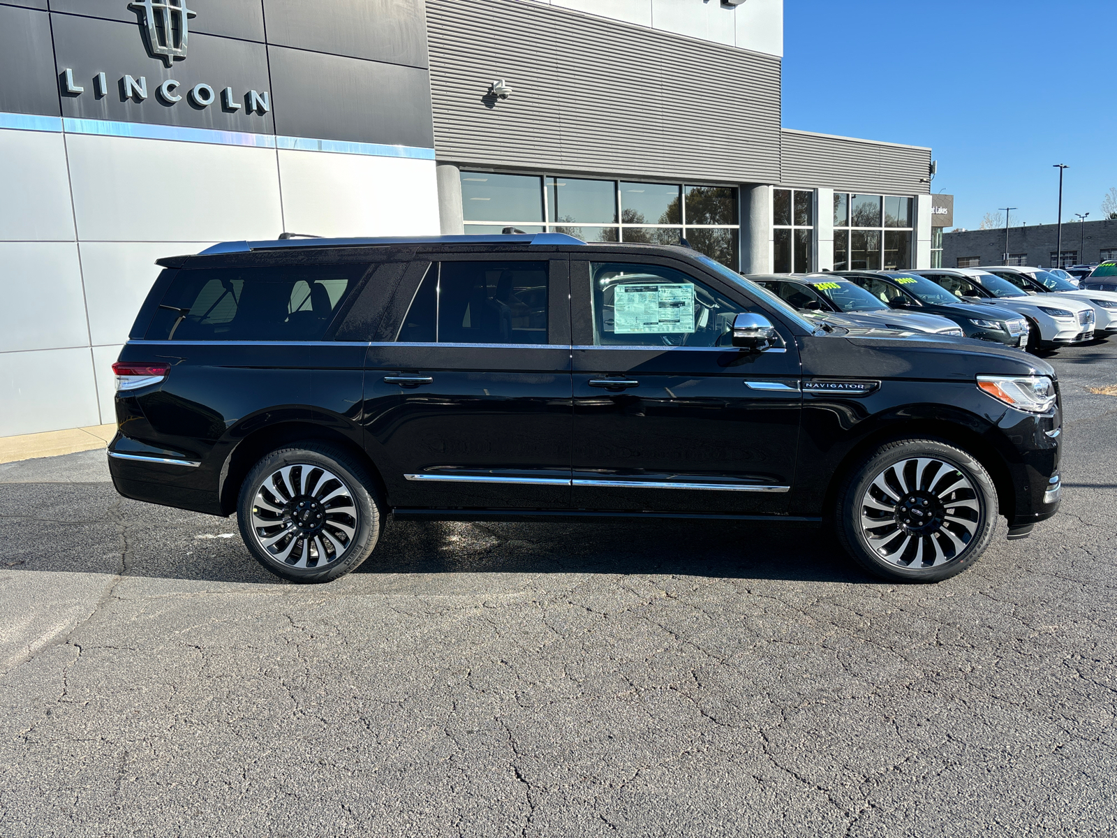 2024 Lincoln Navigator L Black Label 8