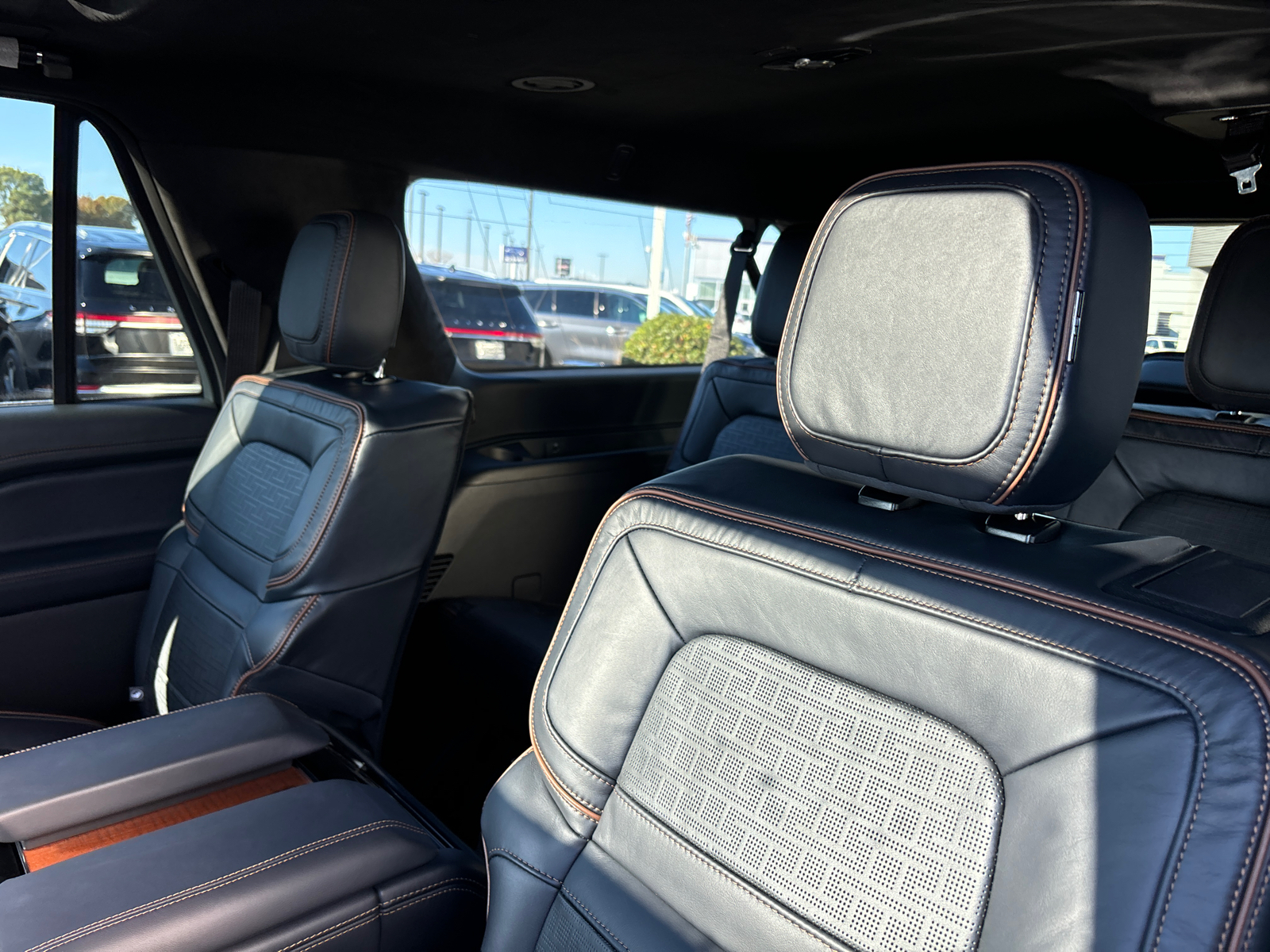 2024 Lincoln Navigator L Black Label 26