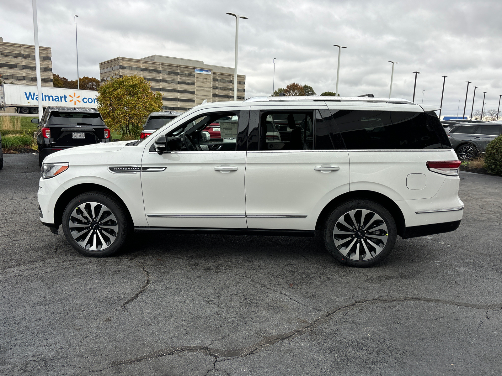 2024 Lincoln Navigator Reserve 4