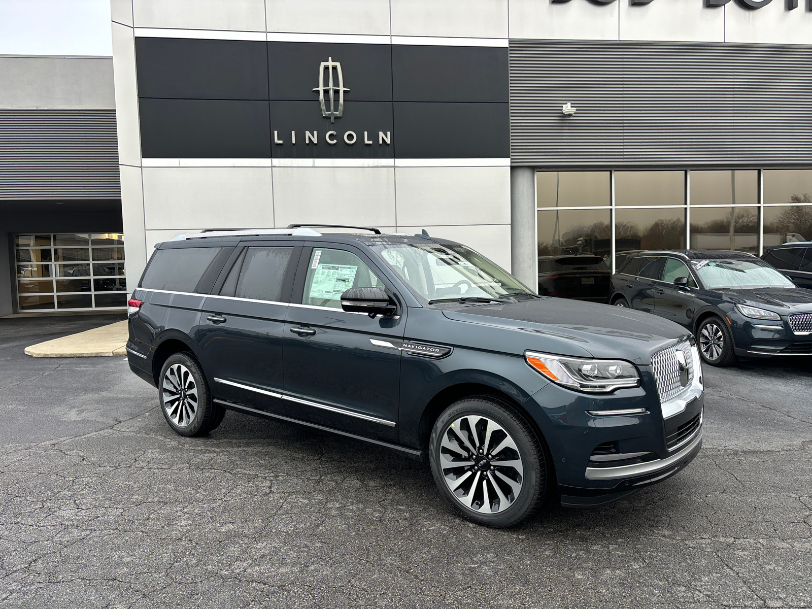 2024 Lincoln Navigator L Reserve 1