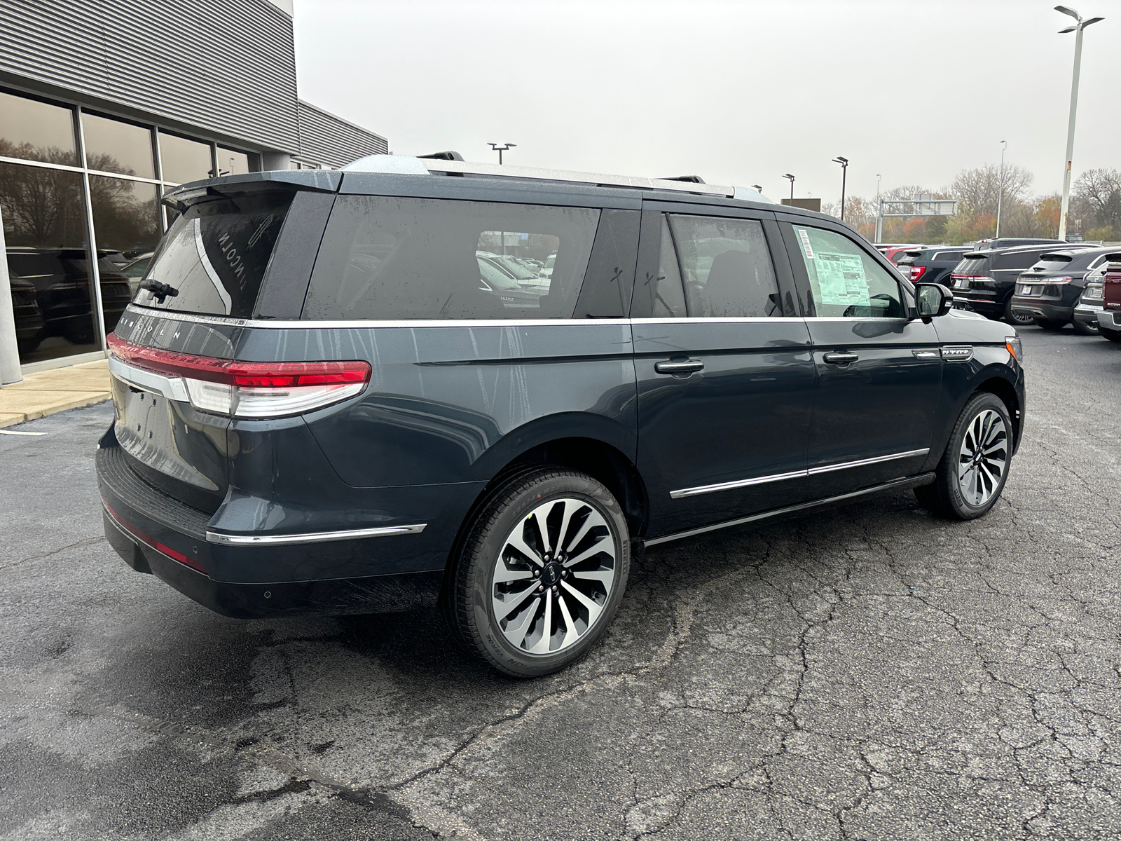 2024 Lincoln Navigator L Reserve 7