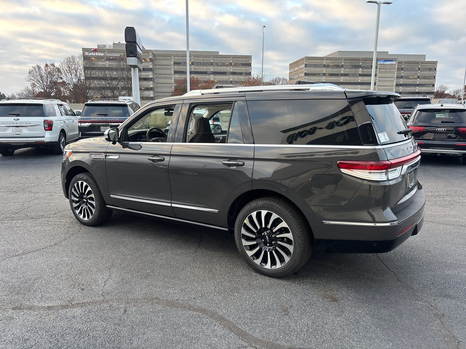 2024 Lincoln Navigator Black Label 5