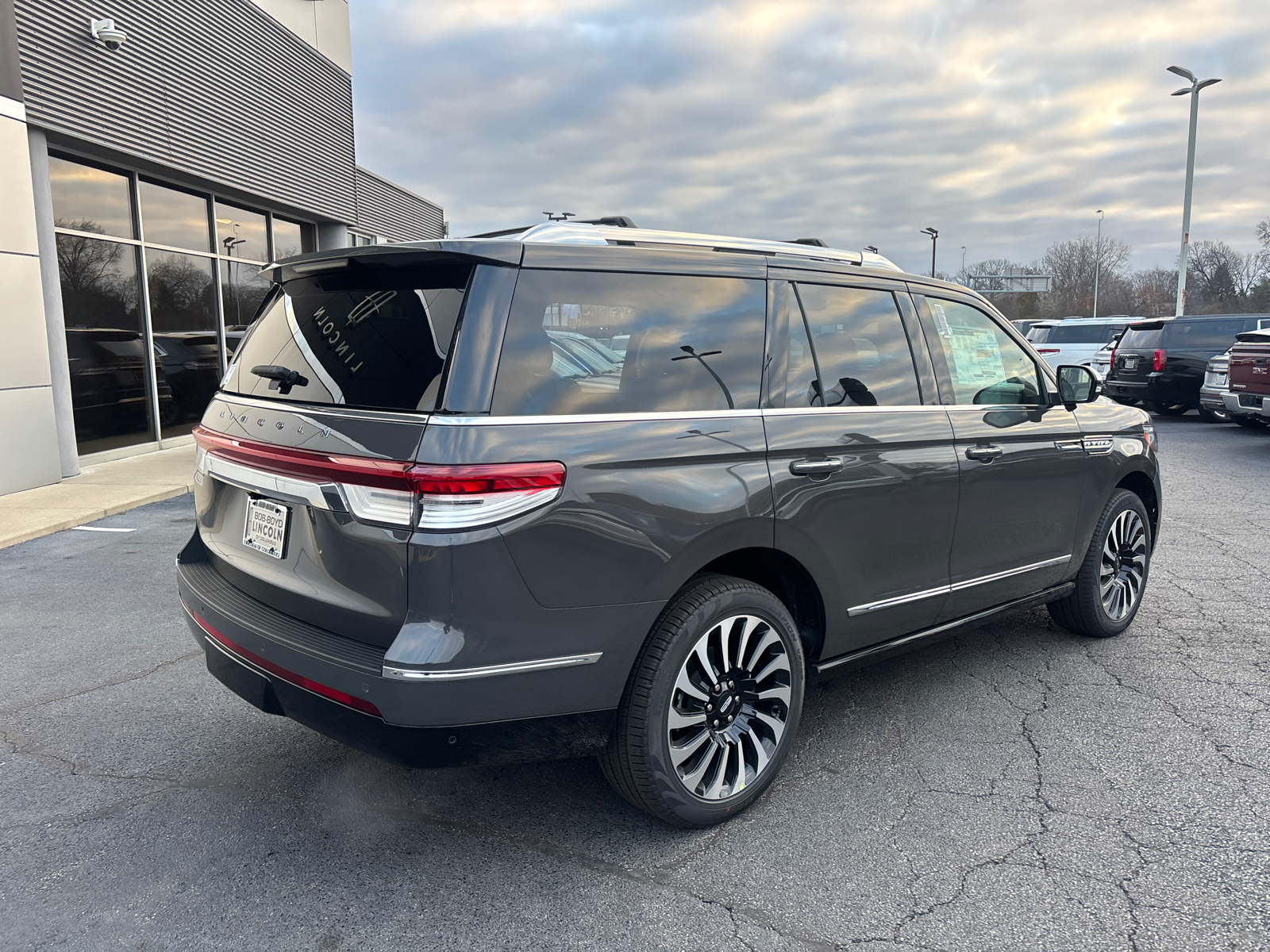 2024 Lincoln Navigator Black Label 7