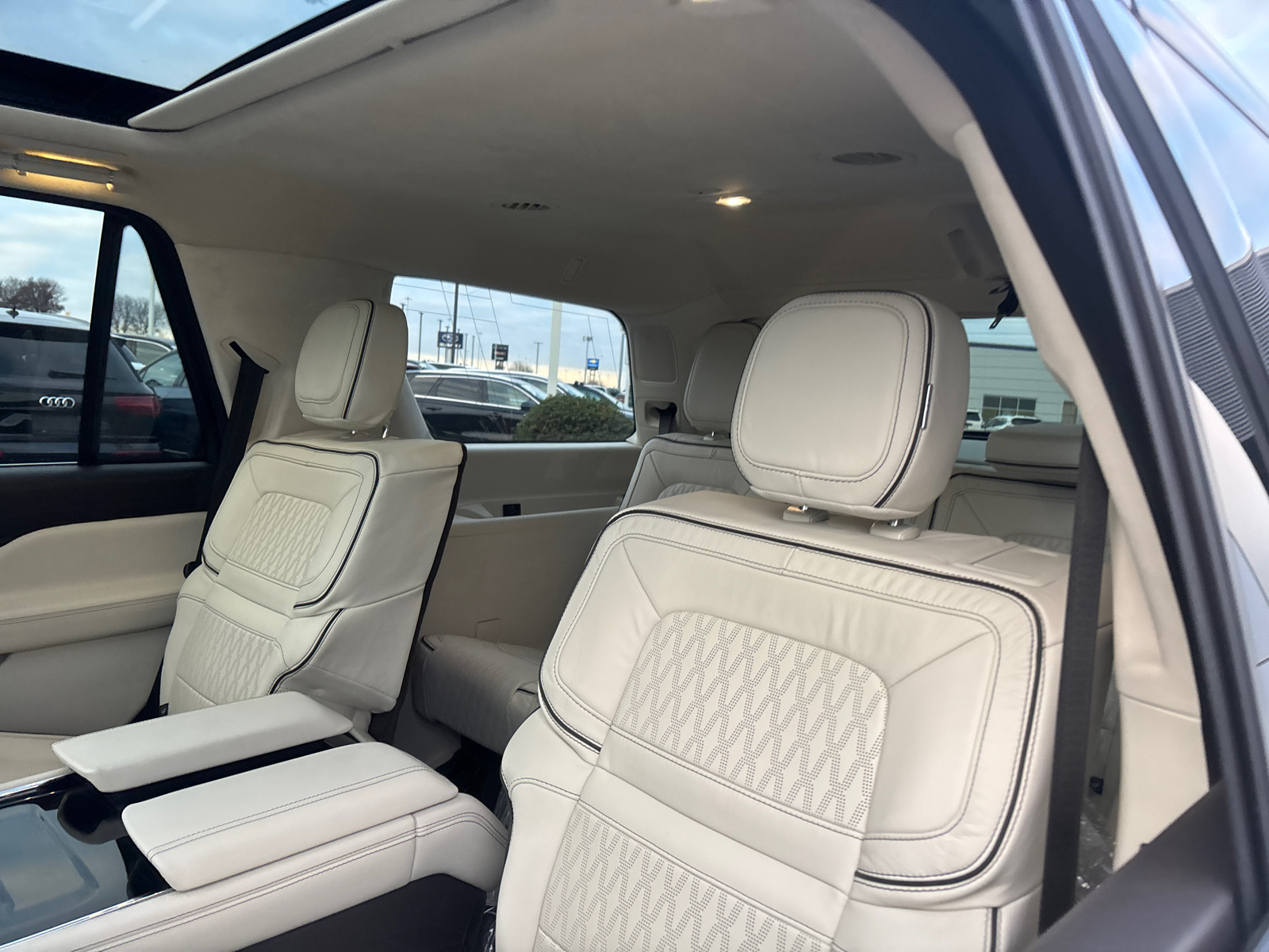 2024 Lincoln Navigator Black Label 26