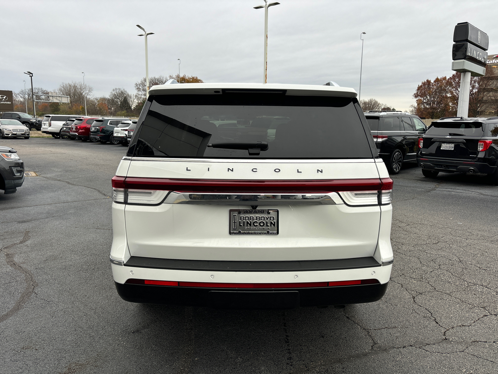 2024 Lincoln Navigator Black Label 6