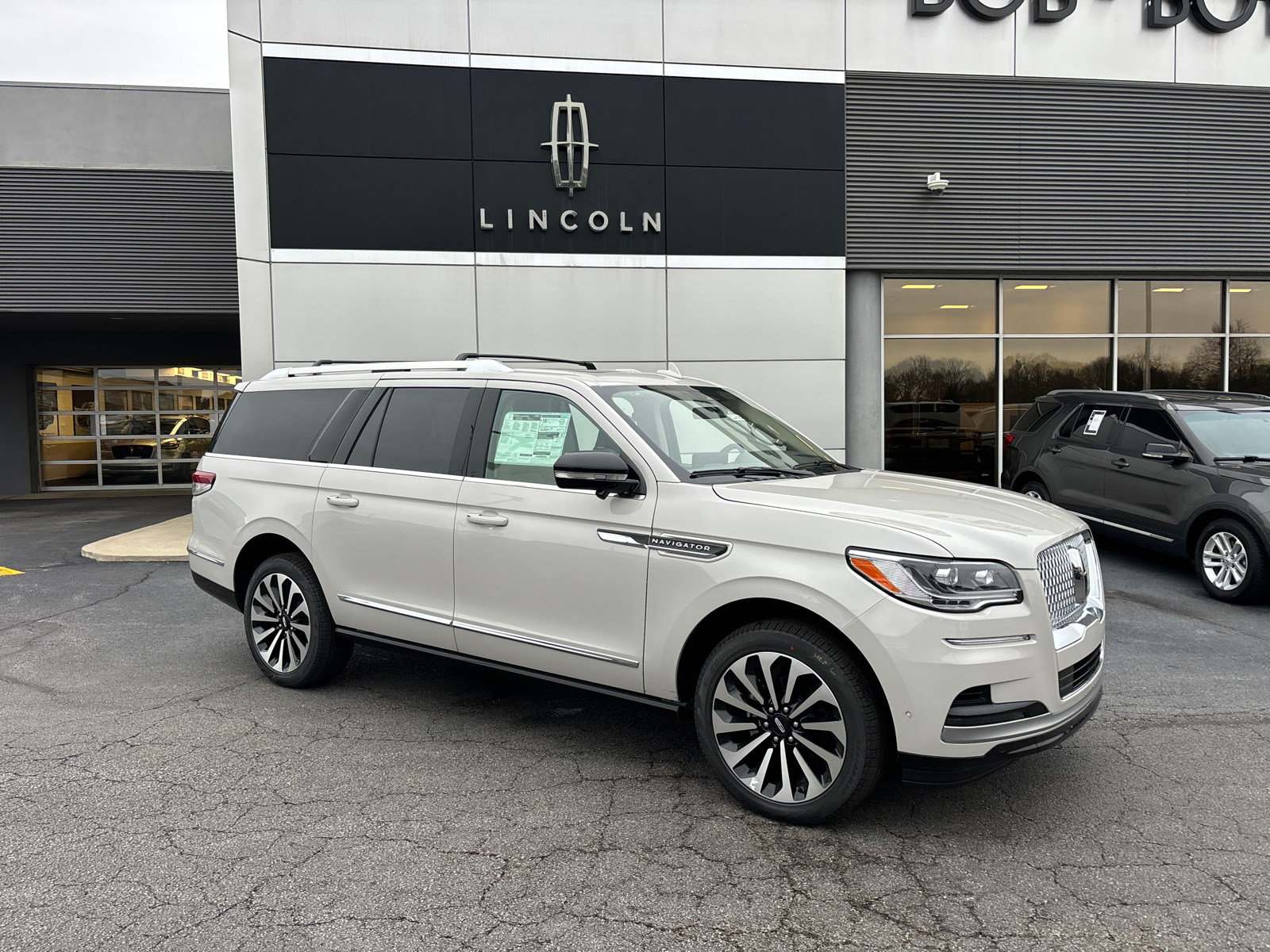 2024 Lincoln Navigator L Reserve 1