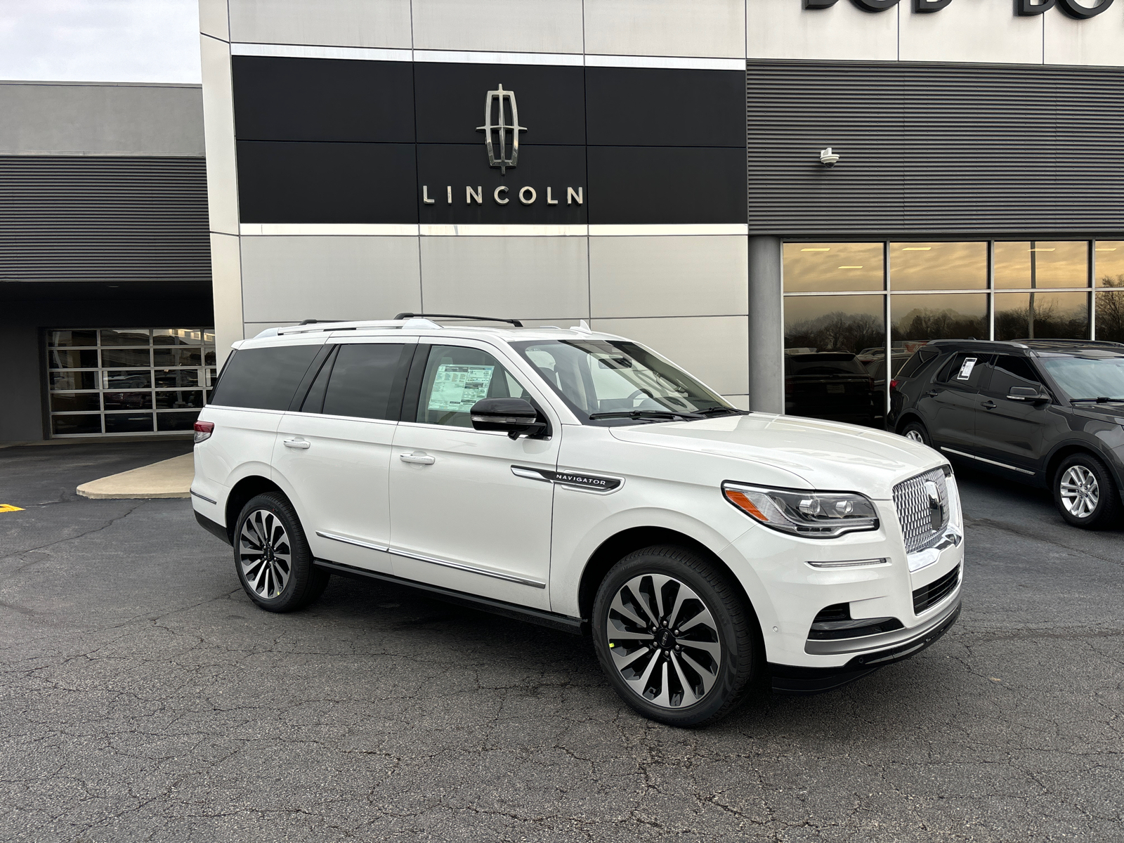 2024 Lincoln Navigator Reserve 1