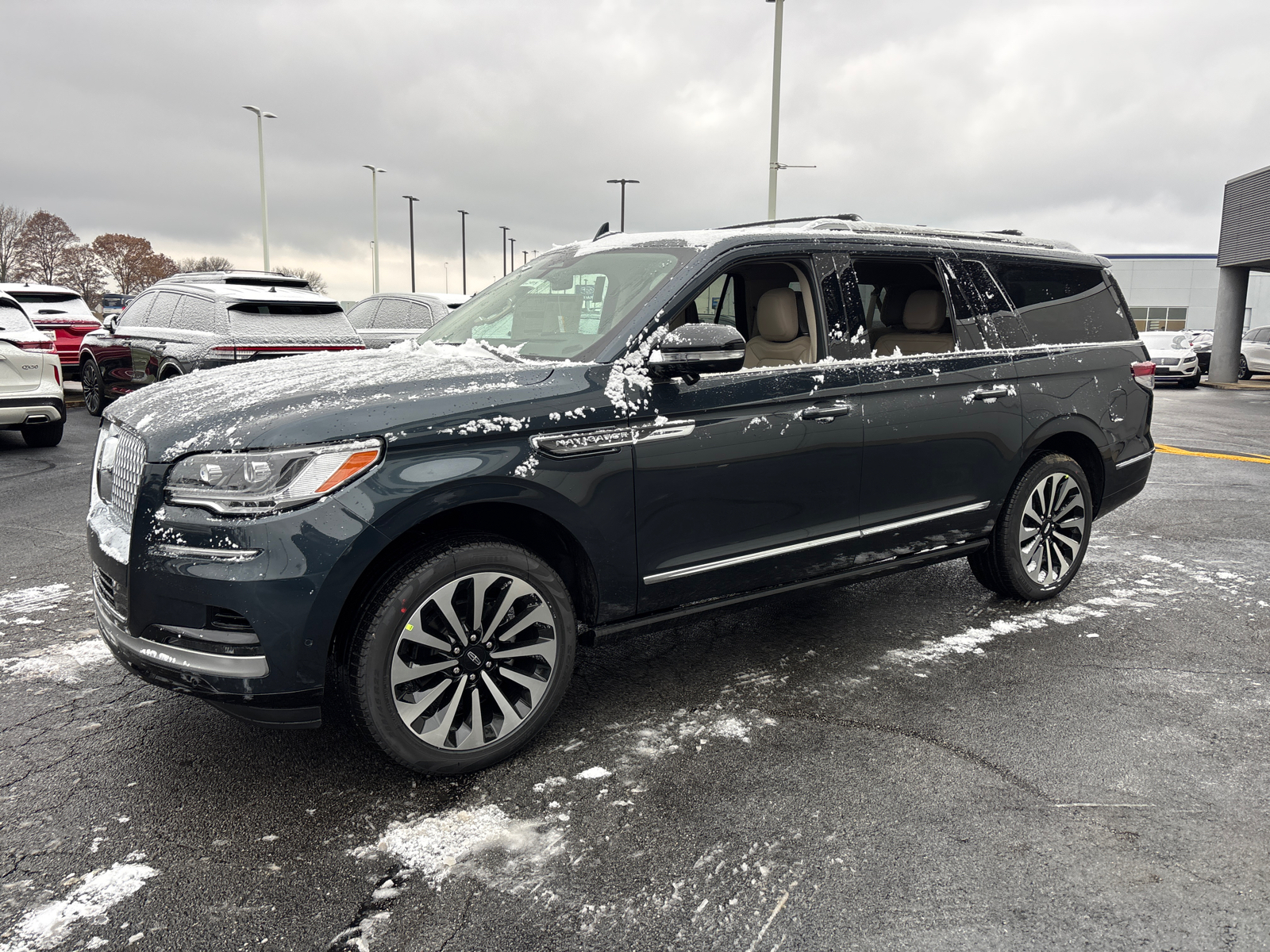 2024 Lincoln Navigator L Reserve 3