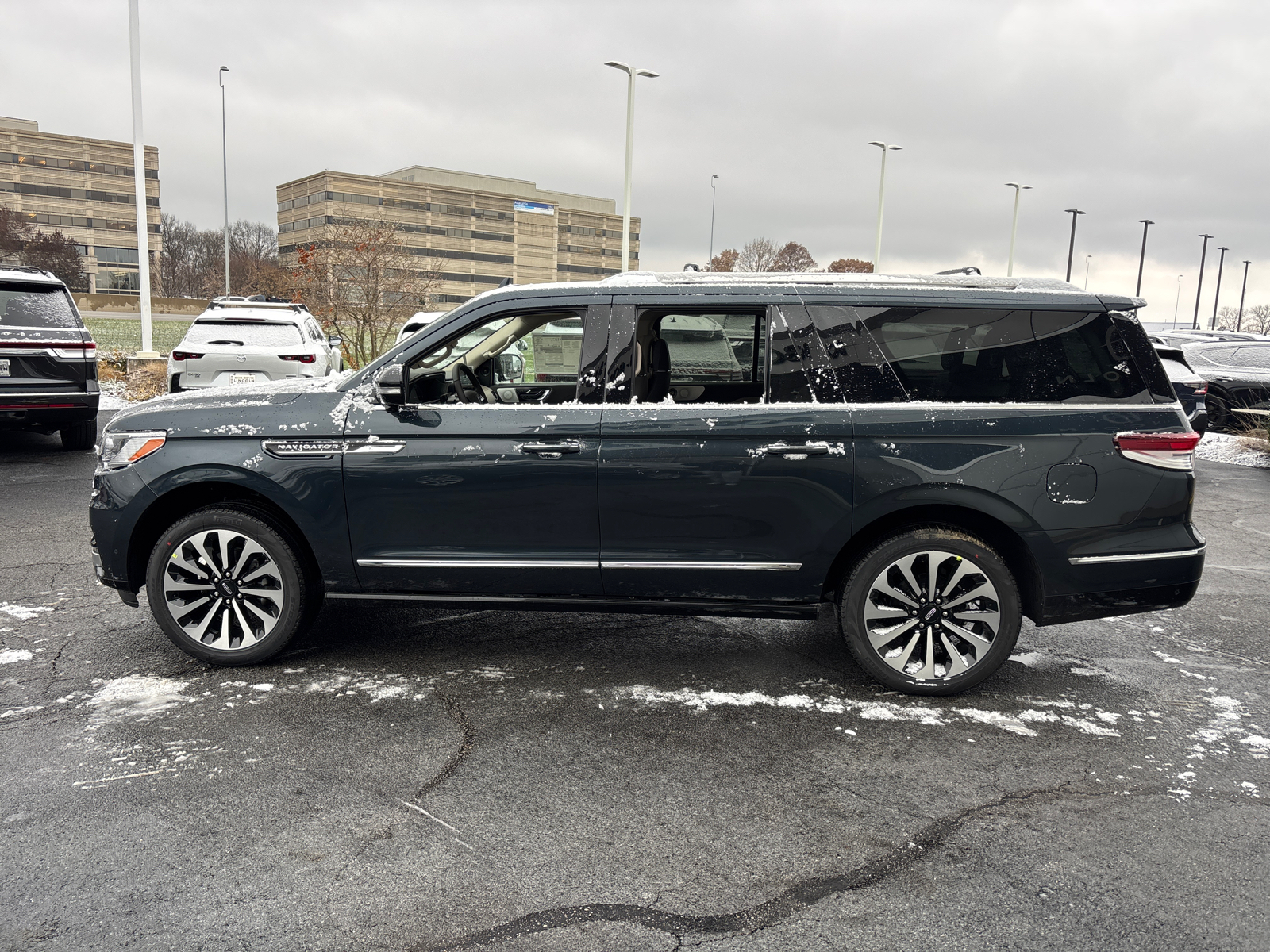 2024 Lincoln Navigator L Reserve 4