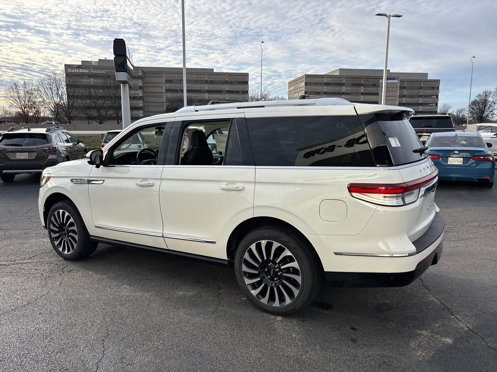 2024 Lincoln Navigator Black Label 5