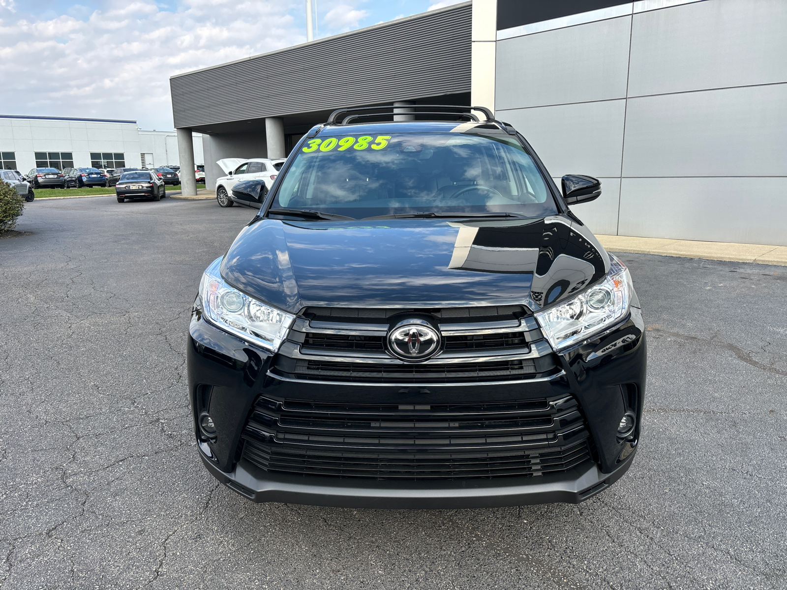 2019 Toyota Highlander  2