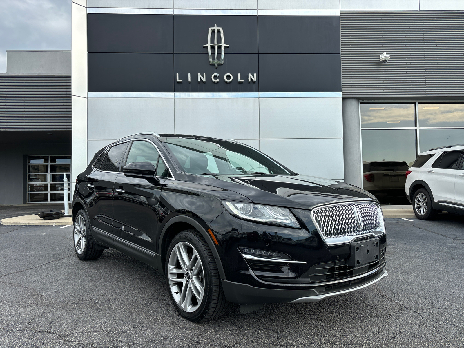2019 Lincoln MKC Reserve 1
