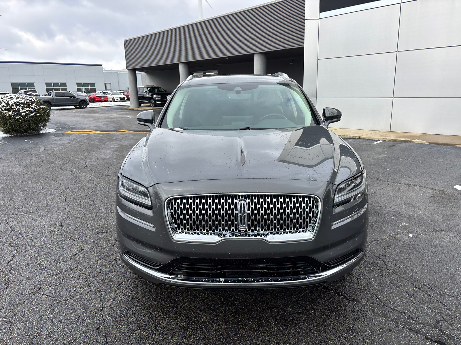 2021 Lincoln Nautilus Standard 2