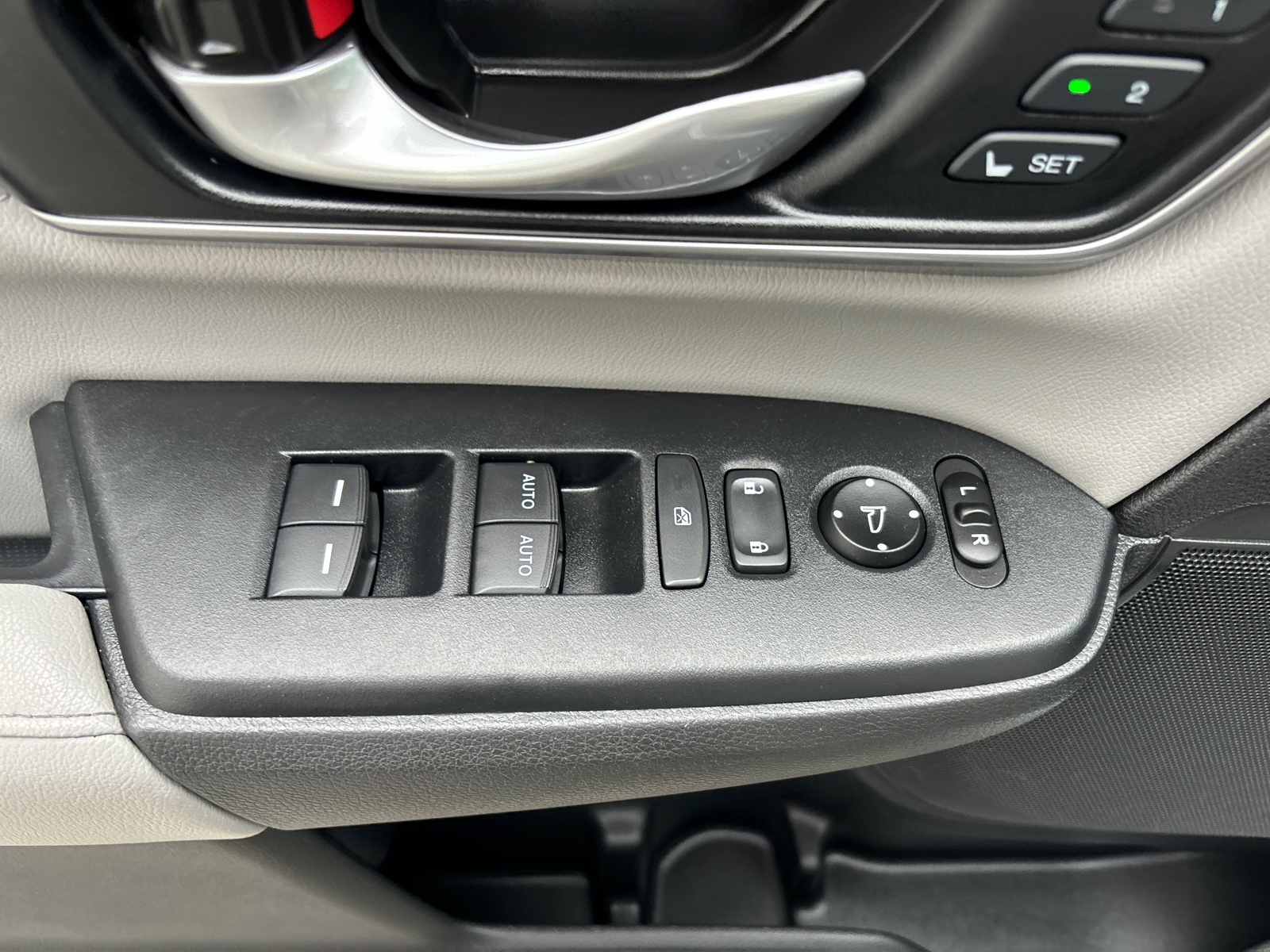 2019 Honda CR-V EX-L 13