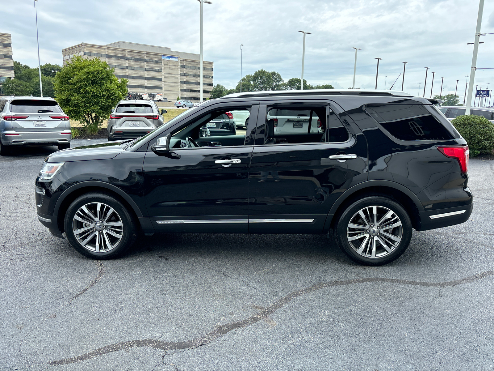 2019 Ford Explorer Platinum 4