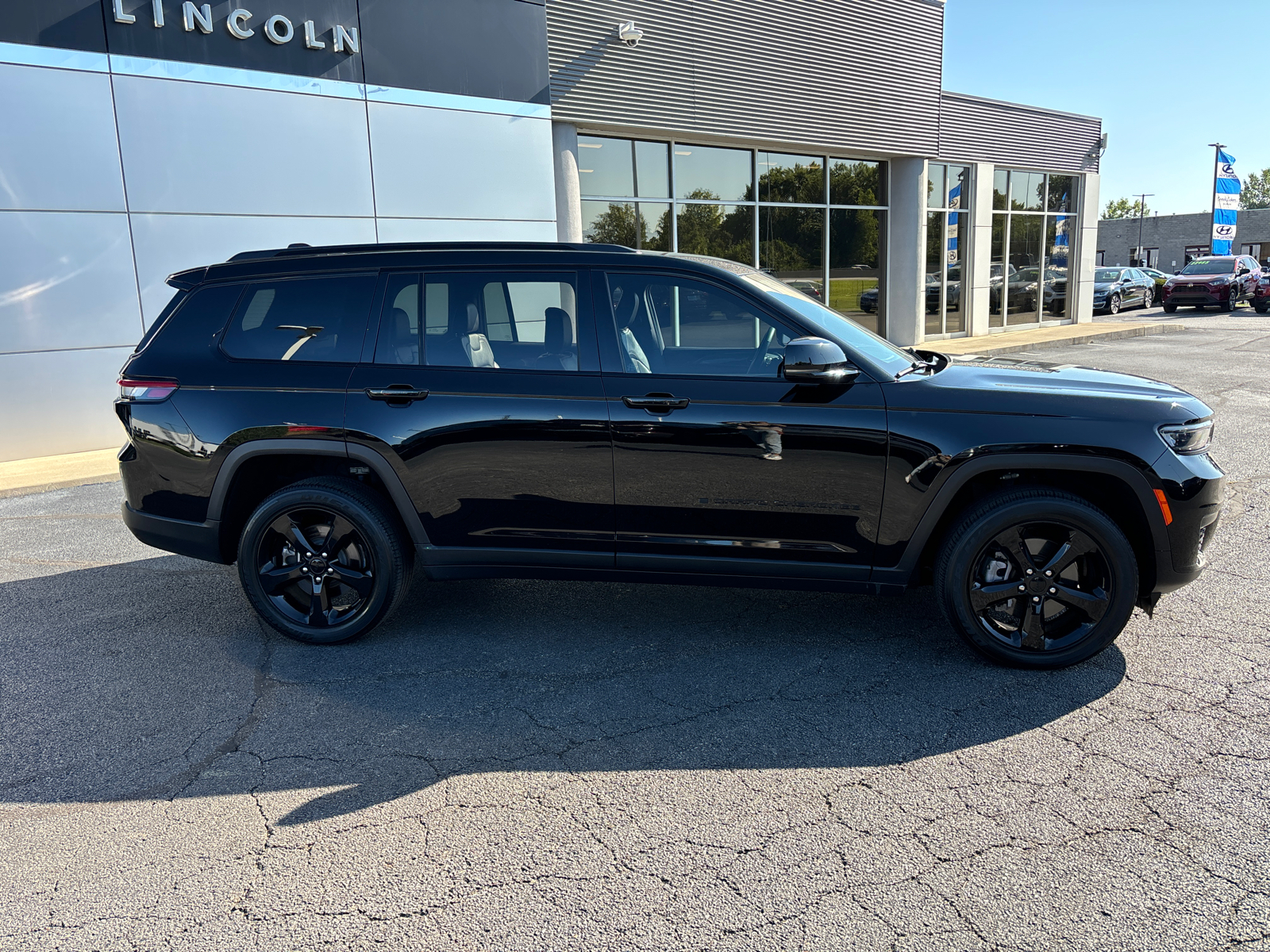 2021 Jeep Grand Cherokee L Altitude 8