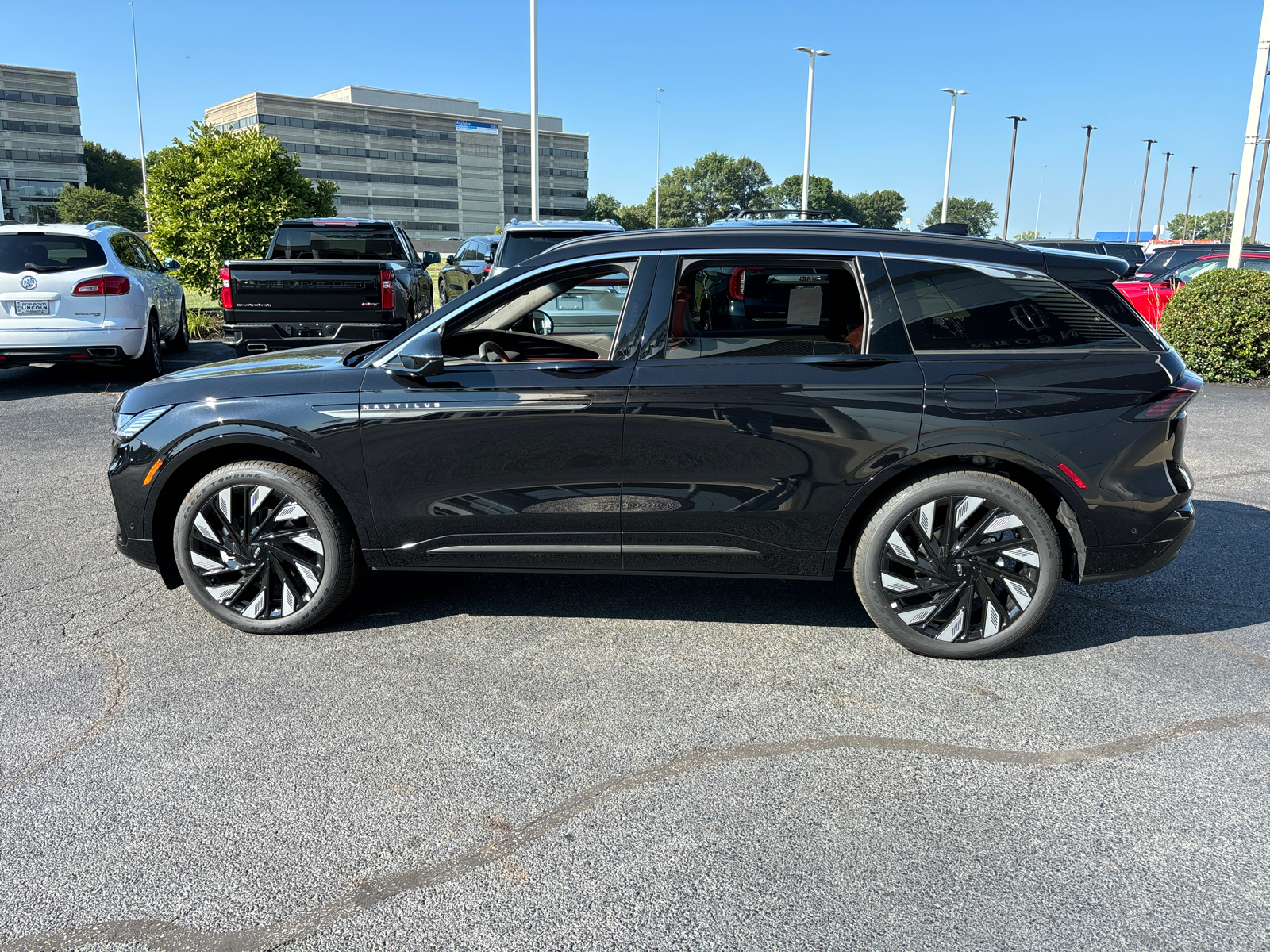 2024 Lincoln Nautilus Black Label 4